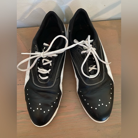 Puma ‘Smart Quill Technology’ golf shoes - Picture 2 of 9